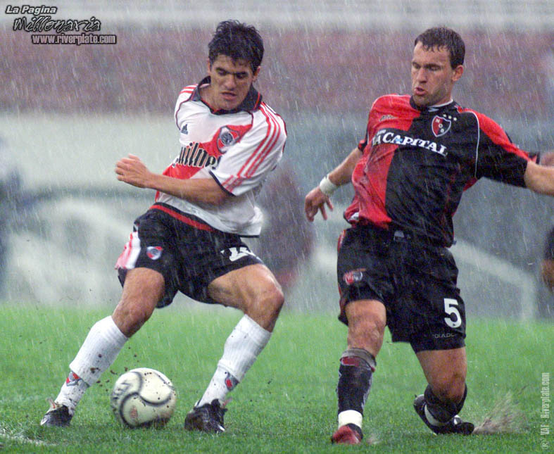 River Plate vs. Newell's (AP 2000) 7