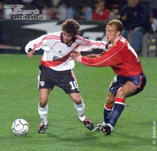 Independiente vs. River Plate (AP 2000) 9