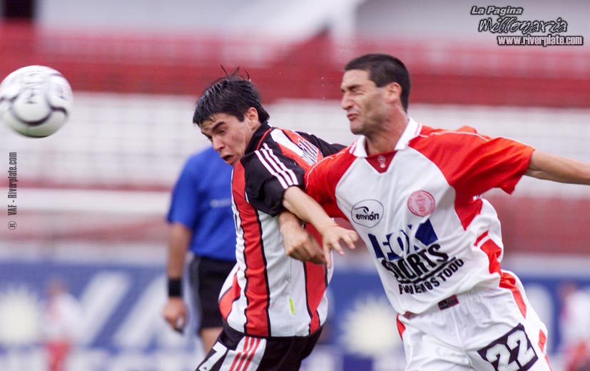 River Plate vs. Huracan (AP 2000) 6