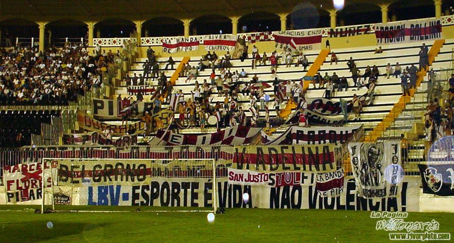 Vasco vs. River Plate (Rio de Janeiro) (CM 2000) 5