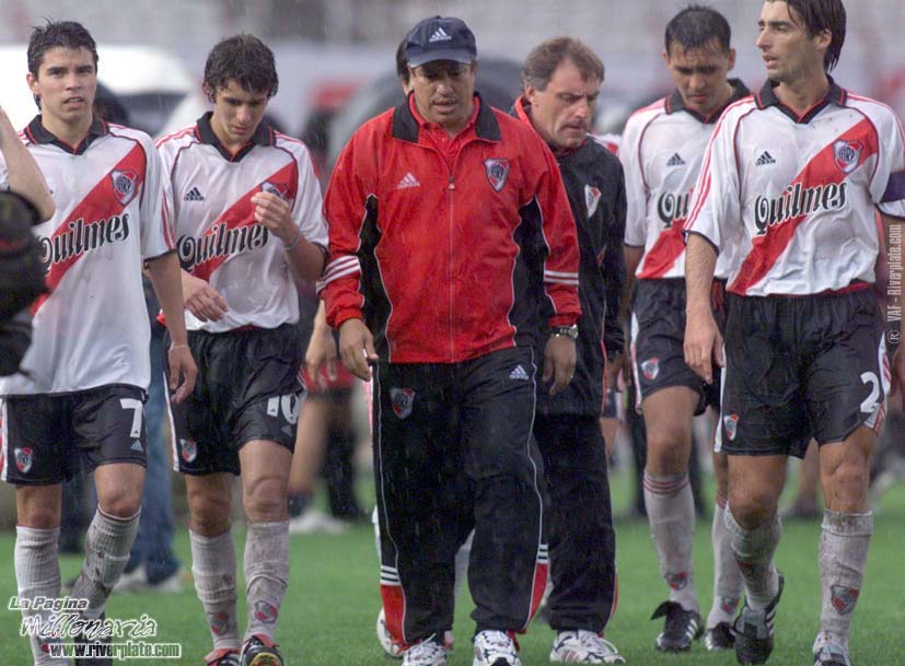 River Plate vs. Newell's (AP 2000) 11