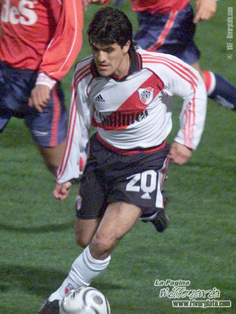 Independiente vs. River Plate (AP 2000) 11