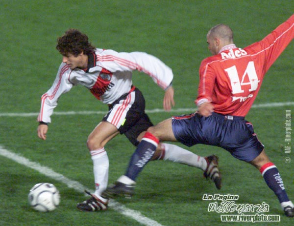 Independiente vs. River Plate (AP 2000) 12