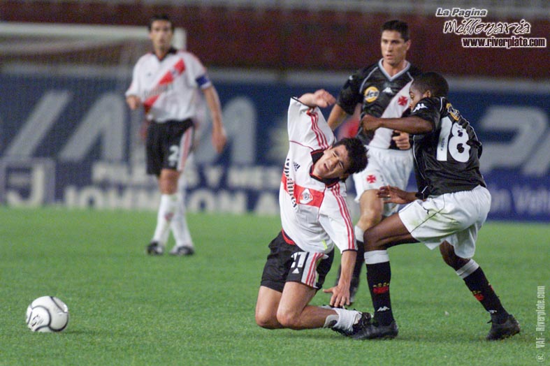 River Plate vs. Vasco da Gama (CM 2000) 14