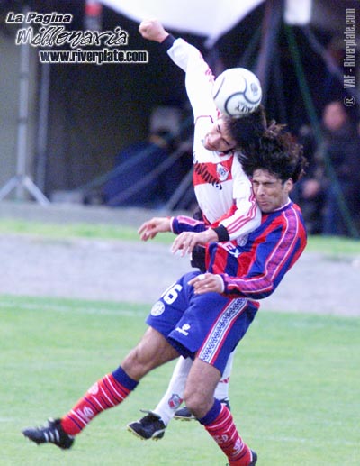 River Plate vs. San Lorenzo (AP 2000) 14