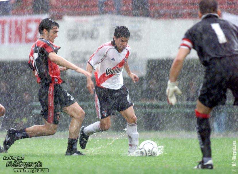River Plate vs. Newell's (AP 2000) 14