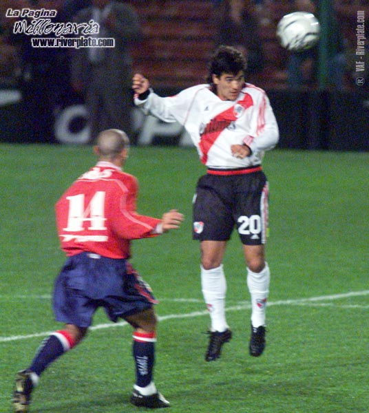 Independiente vs. River Plate (AP 2000) 13