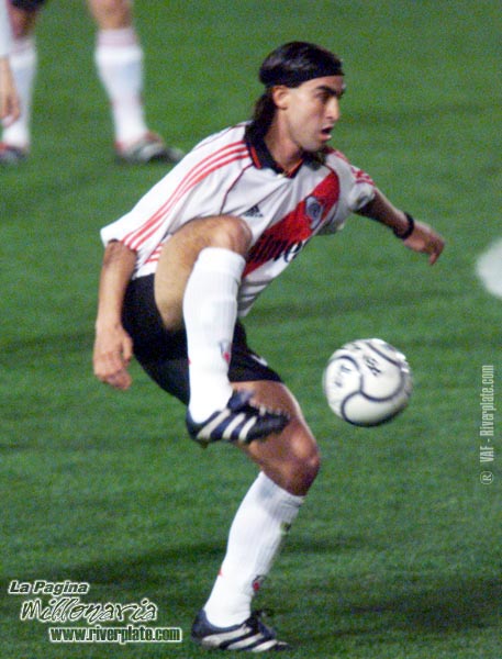 Independiente vs. River Plate (AP 2000) 14