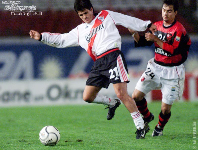 River Plate vs. Flamengo (CM 2000) 12