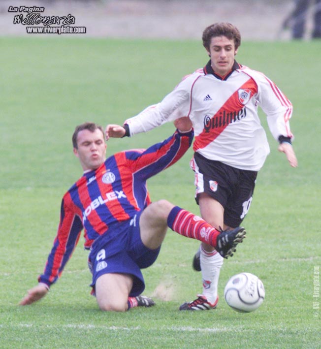 River Plate vs. San Lorenzo (AP 2000) 18