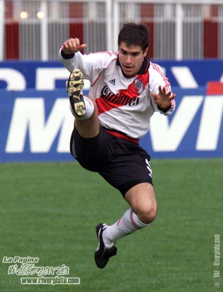 River Plate vs. Talleres Cba (AP 2000) 19