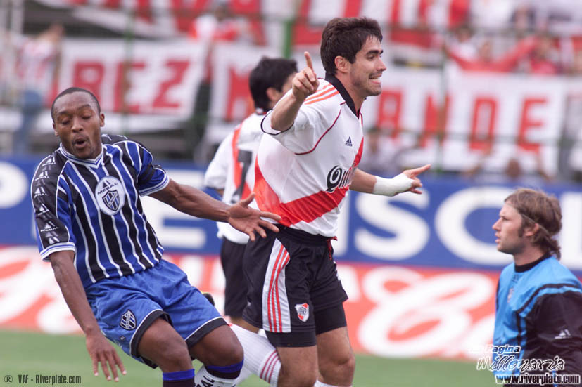Almagro vs. River Plate (AP 2000) 19