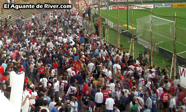 Huracán vs River Plate (CL 2002) 2