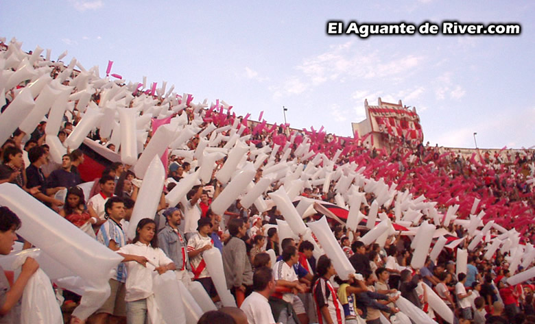 Huracán vs River Plate (CL 2002) 6