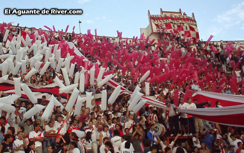Huracán vs River Plate (CL 2002) 7