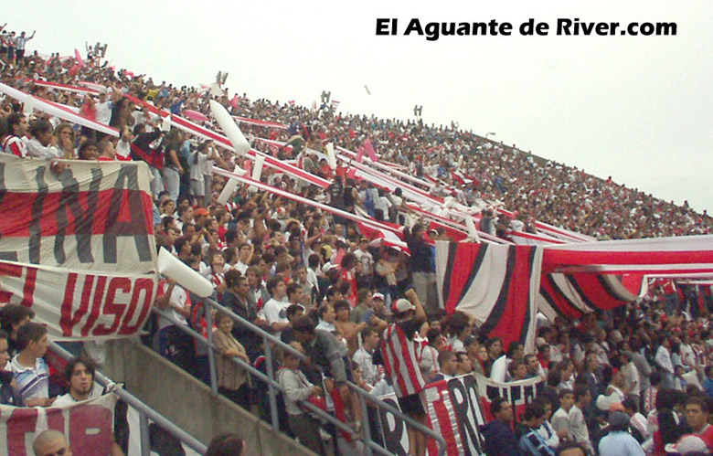 San Lorenzo vs River Plate (CL 2002) 5