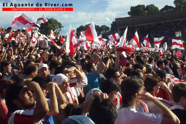 Independiente vs River Plate (AP 2002) 7