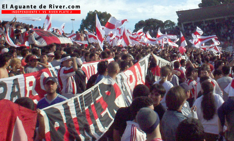 Independiente vs River Plate (AP 2002) 8