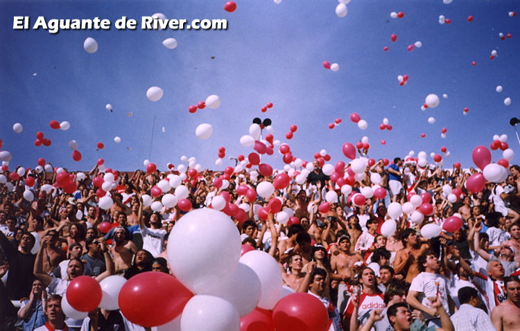 Lanus vs. River Plate (AP 2000) 10