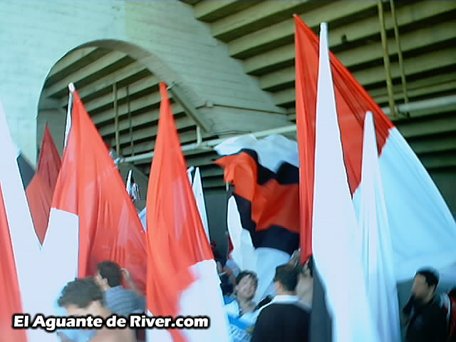 River Plate vs San Lorenzo (AP 2001) 7