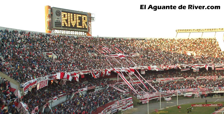 River Plate vs Colón (AP 2002) 5