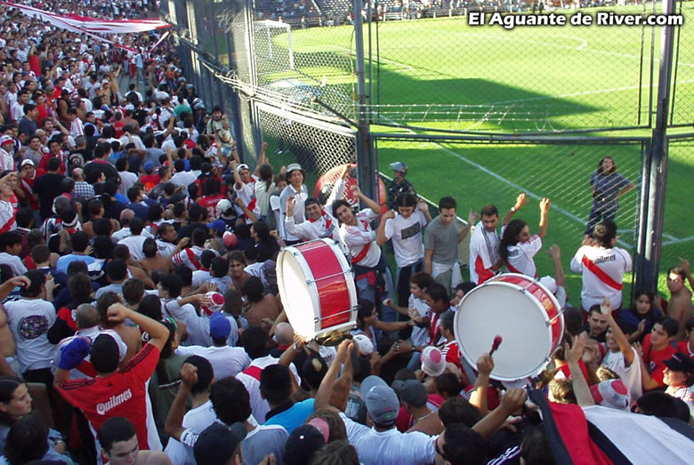 Velez Sarsfield vs River Plate (CL 2002) 1