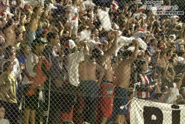 Unión Sta. Fe vs. River Plate (CL 2001) 9