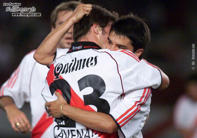River Plate vs. Guarani (LIB 2001) 1