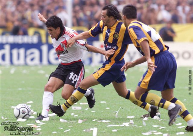 Rosario Central vs. River Plate (CL 2001) 6