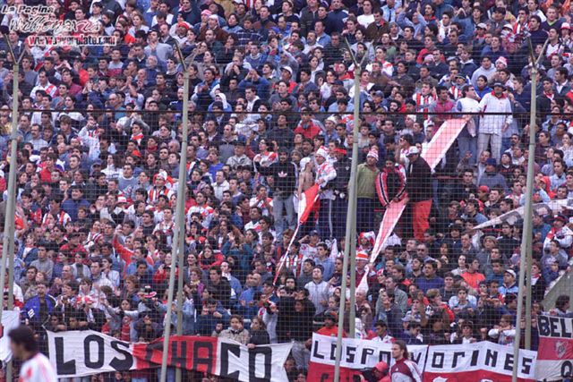 Newell's vs. River Plate (CL 2001) 4