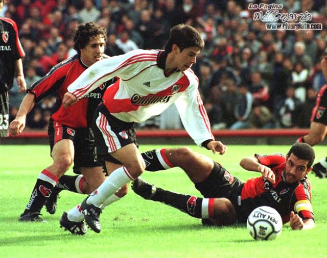 Newell's vs. River Plate (CL 2001) 3