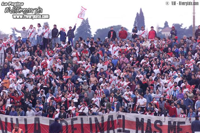 Belgrano CBA vs. River Plate (CL 2001) 6