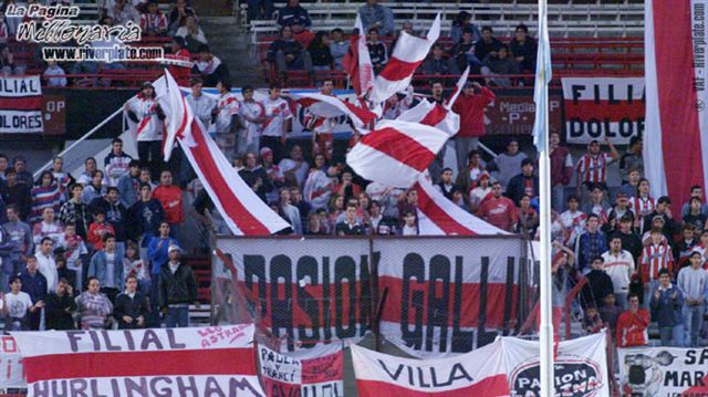 River Plate vs. Gimnasia LP (2001) 4