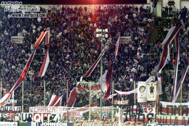 Huracán vs. River Plate (CL 2001) 10