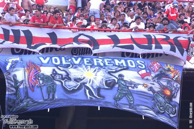 River Plate vs. Chacarita (CL 2001) 11