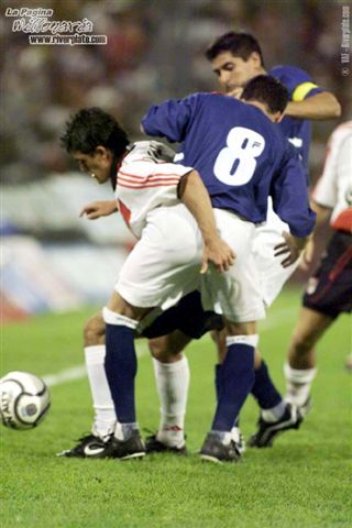 Velez Sarsfield vs. River Plate (CL 2001) 6