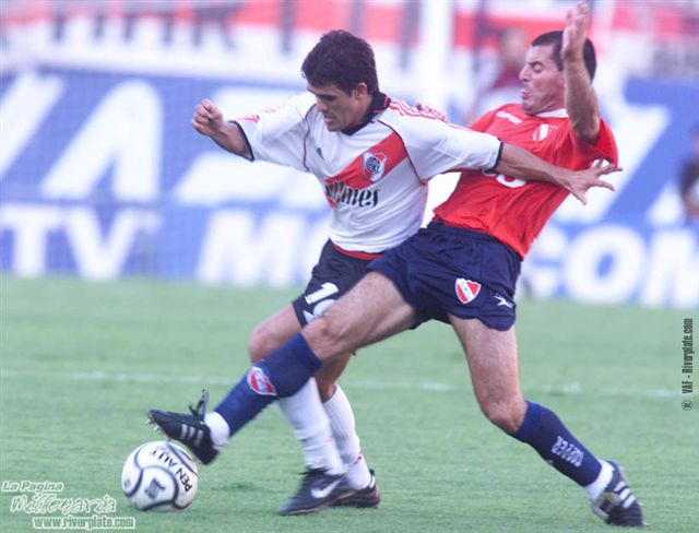 River Plate vs. Independiente (CL 2001) 15