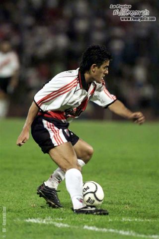 Velez Sarsfield vs. River Plate (CL 2001) 8