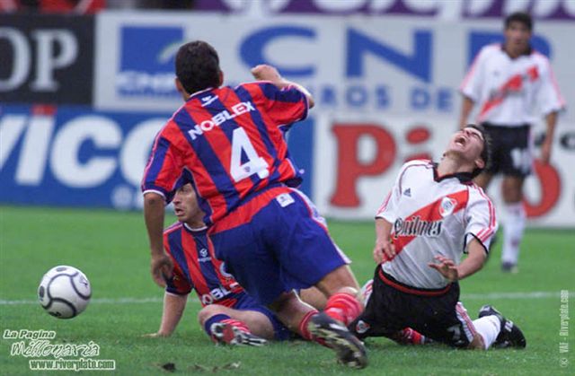 San Lorenzo vs. River Plate (CL 2001) 18