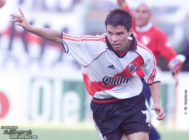 River Plate vs. Independiente (CL 2001) 17