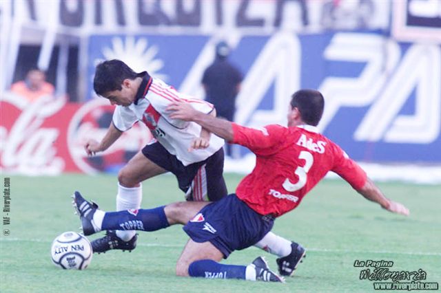 River Plate vs. Independiente (CL 2001) 20
