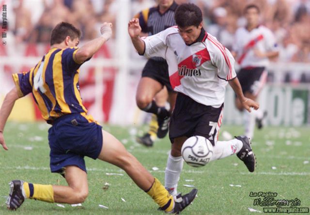 Rosario Central vs. River Plate (CL 2001) 21