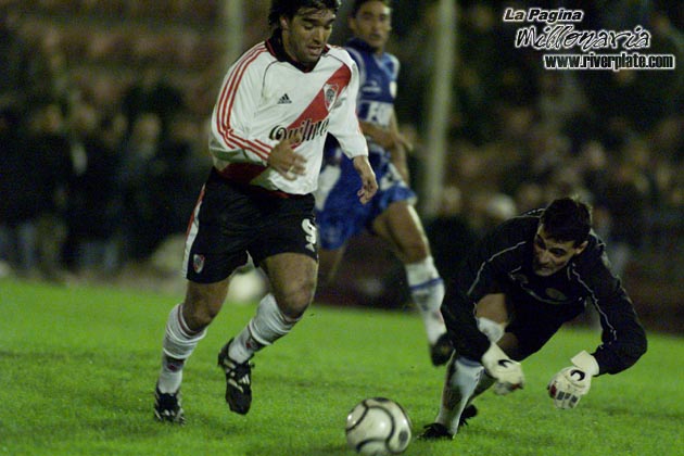 Huracán vs. River Plate (CL 2001) 4
