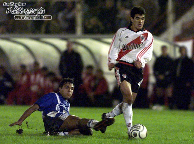 Huracán vs. River Plate (CL 2001) 11