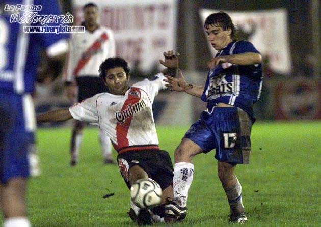 Huracán vs. River Plate (CL 2001) 12