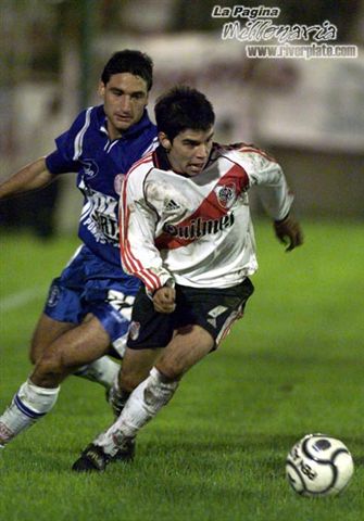 Huracán vs. River Plate (CL 2001) 13
