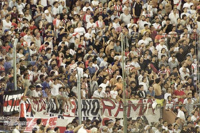 Velez Sarsfield vs. River Plate (CL 2001) 14