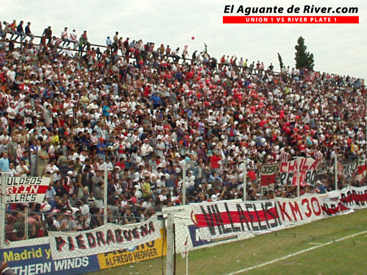 Unión Sta Fé vs River Plate (CL 2003) 3