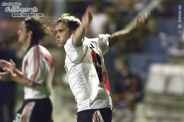 Unión Sta. Fe vs. River Plate (CL 2001) 12