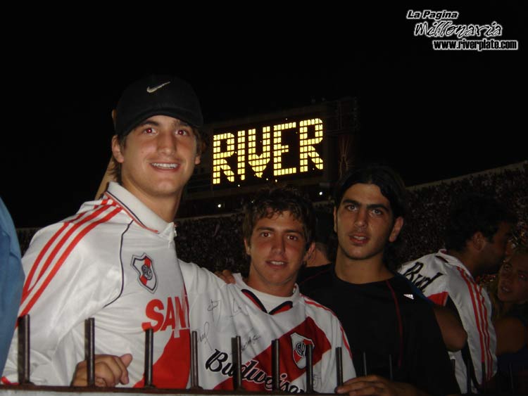 River Plate vs Nacional (LIB 2005) 8